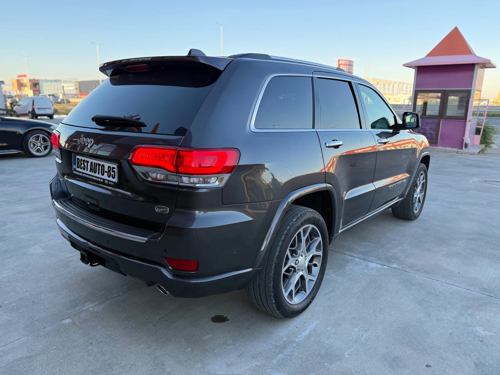 Jeep Grand cherokee 3.6i Overland, Гаранционни условия - изображение 5