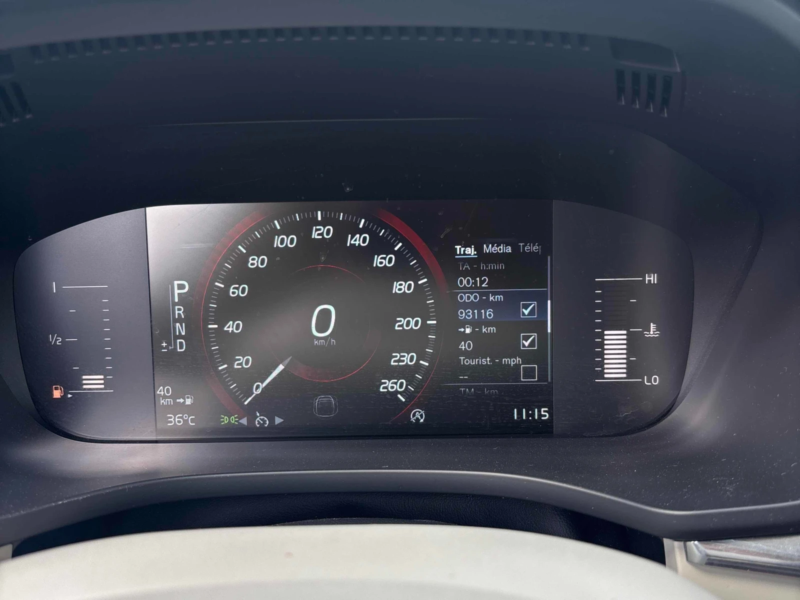 Volvo XC60 Momentum * * CARFAX * * АВТО КРЕДИТ * *  - изображение 8