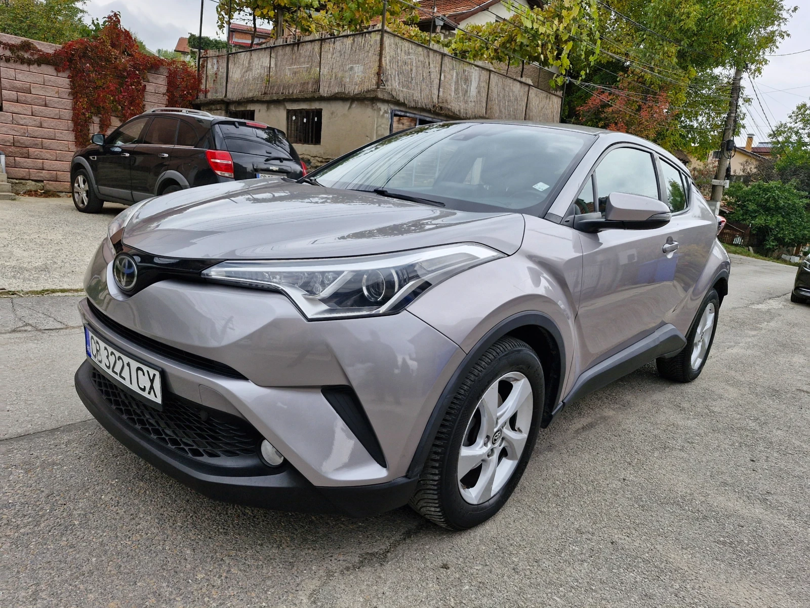 Toyota C-HR 1.2   | Mobile.bg   1