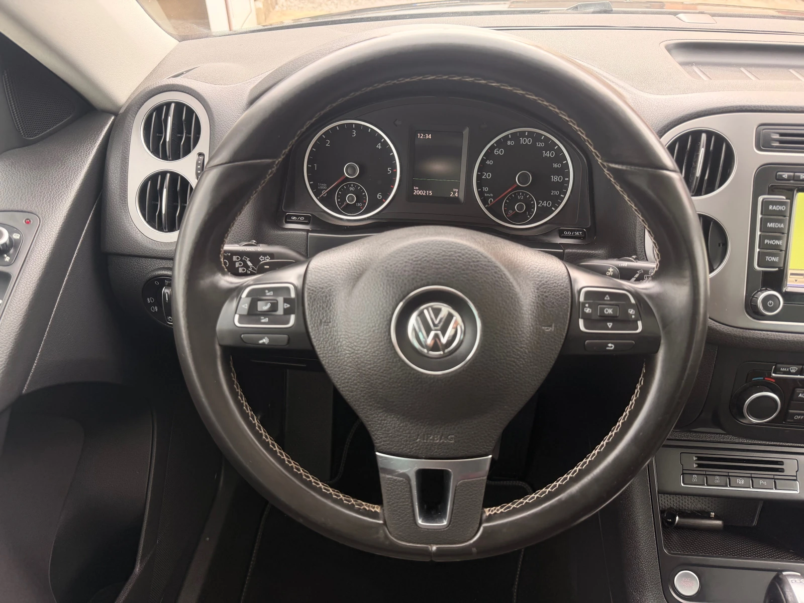 VW Tiguan 2.0TDI* AUT* 4X4* LOUNGE* NAVI* PANORAMA* KEYLESS | Mobile.bg   14