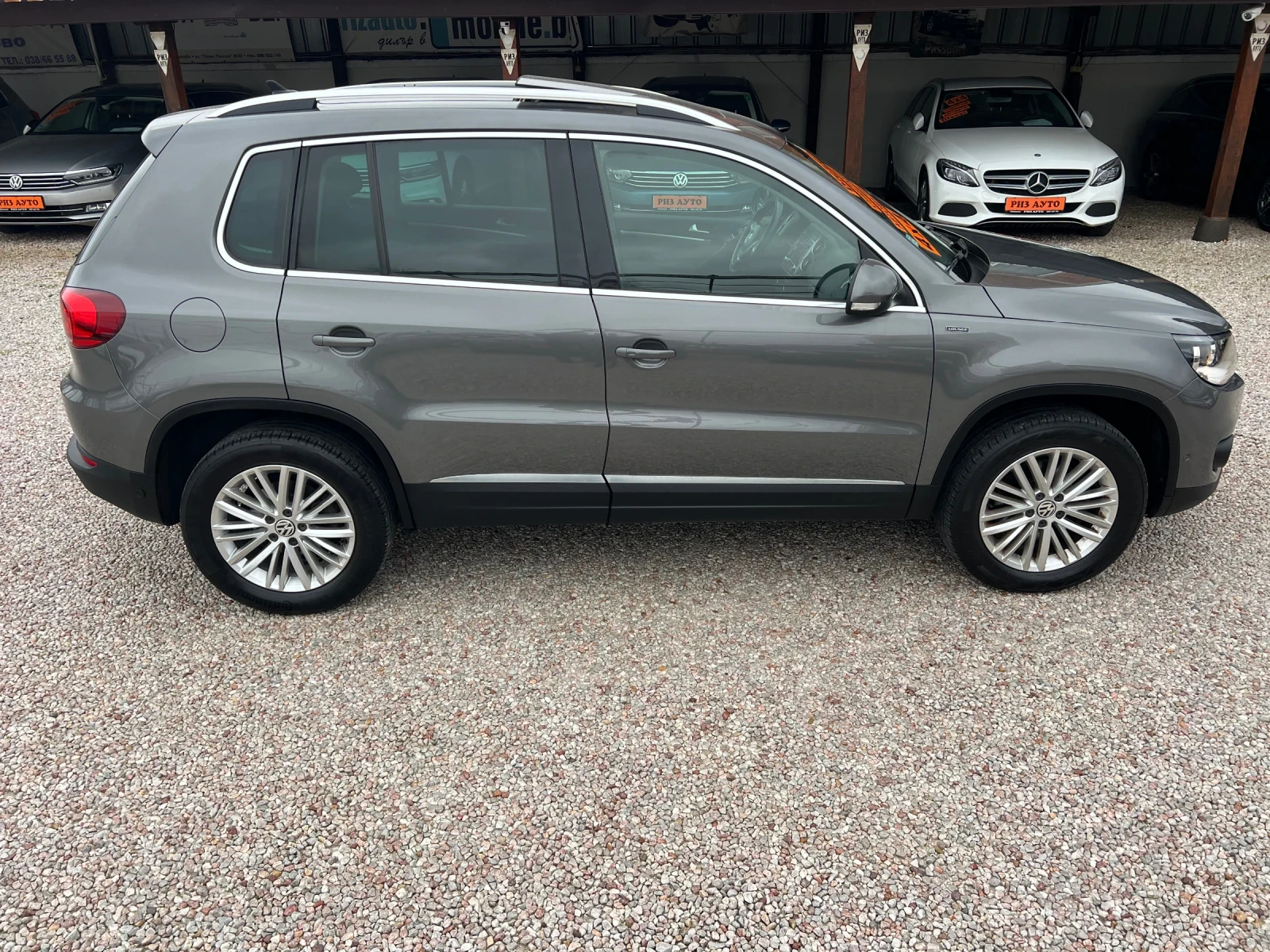 VW Tiguan 2.0TDI* AUT* 4X4* LOUNGE* NAVI* PANORAMA* KEYLESS | Mobile.bg   15