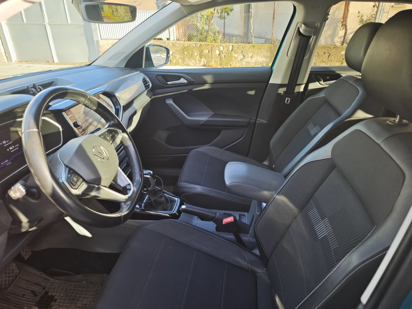 VW T-Cross, снимка 6 - Автомобили и джипове - 54164173