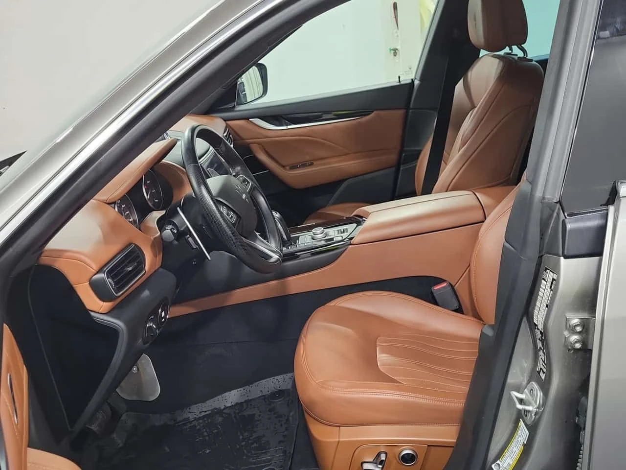 Maserati Levante * GT * CARFAX * , снимка 10 - Автомобили и джипове - 54642681
