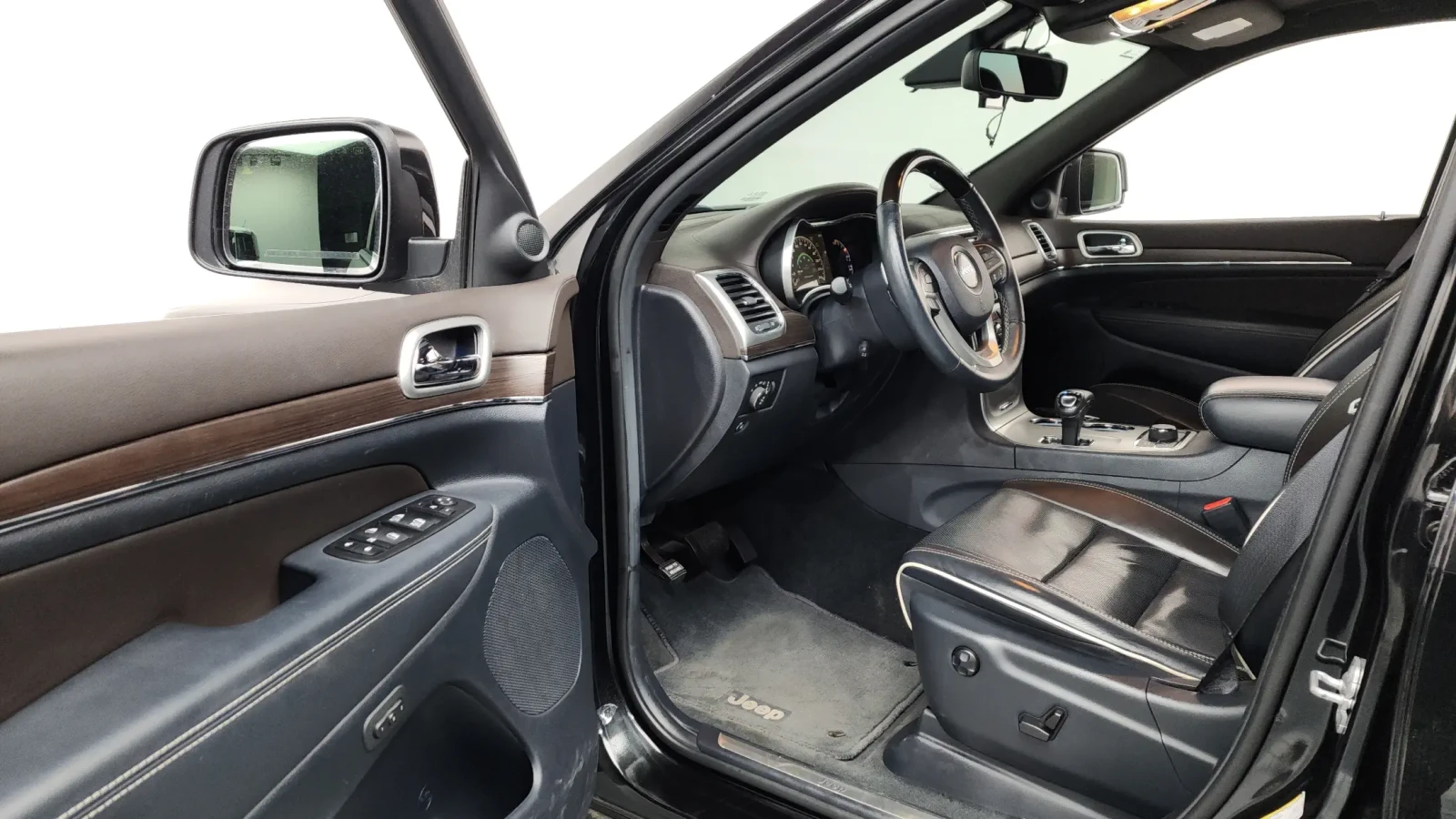 Jeep Grand cherokee 3.0D OVERLAND , снимка 5 - Автомобили и джипове - 54649329