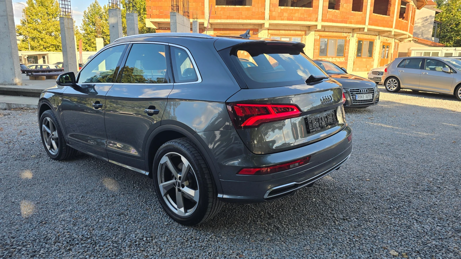Audi Q5 3.0d-286kc/S-Line/8ZF/VIRTUAL/MATRIX/DISTRONIK, снимка 7 - Автомобили и джипове - 56259779