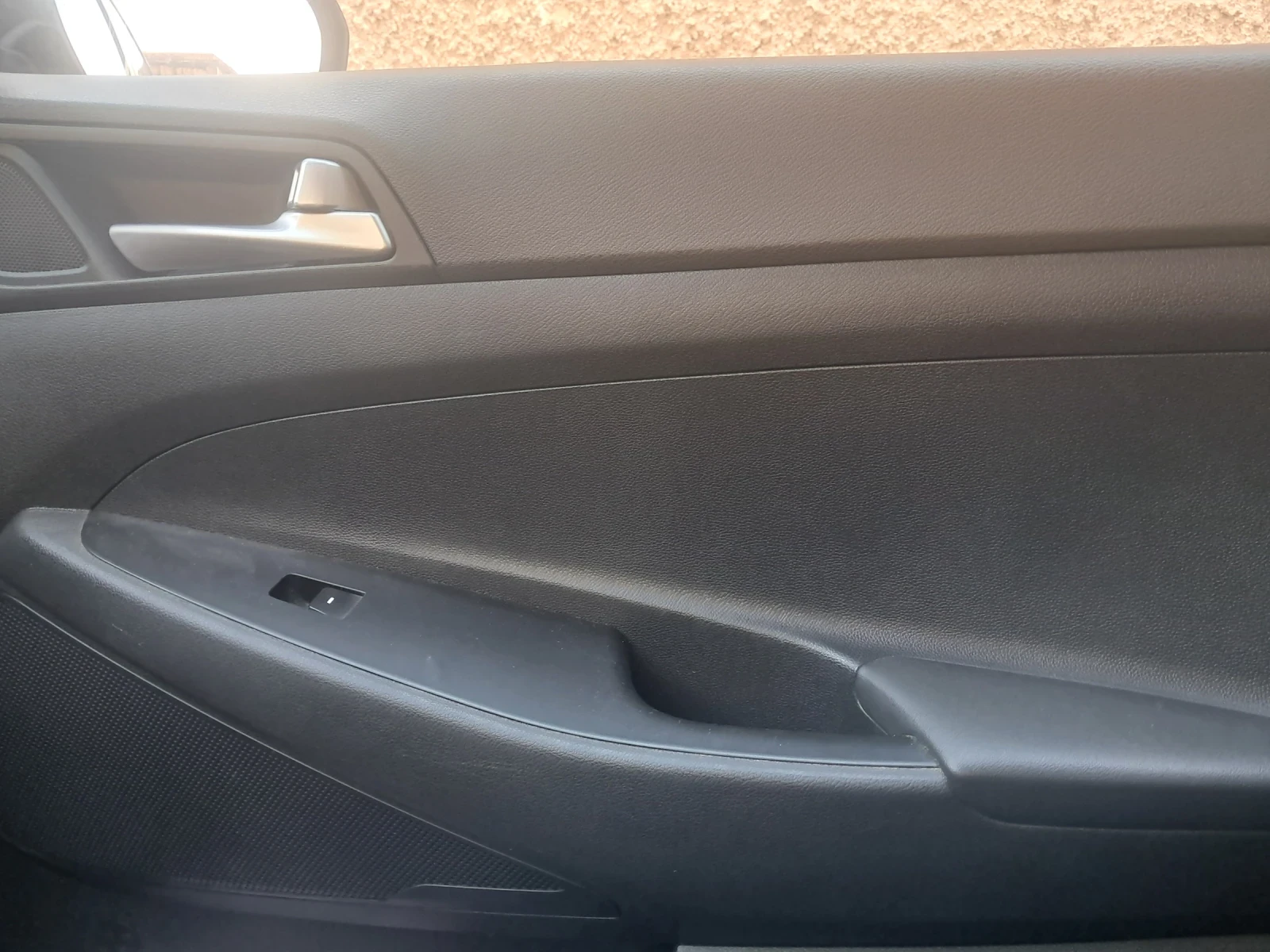 Hyundai Tucson, снимка 8 - Автомобили и джипове - 56554441