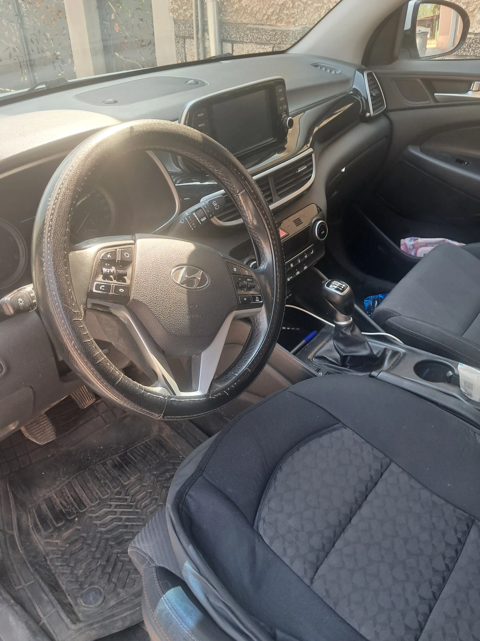 Hyundai Tucson, снимка 6 - Автомобили и джипове - 56554441