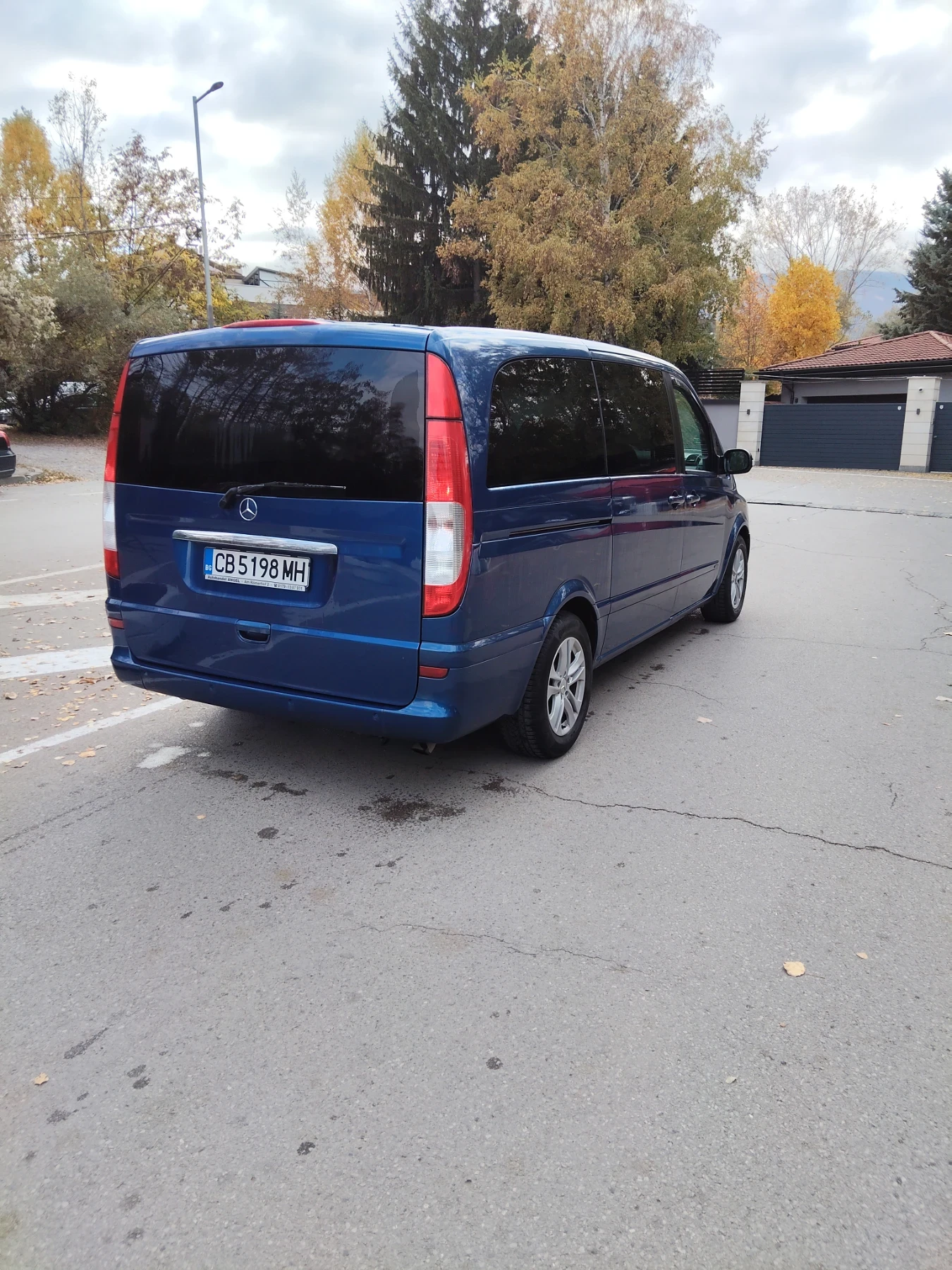 Mercedes-Benz Viano 3.2 cdi, снимка 2 - Бусове и автобуси - 56749537