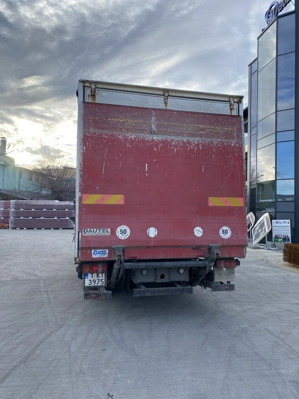 Mercedes-Benz 815, снимка 7 - Камиони - 52844526