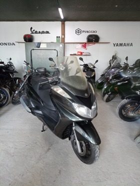 Yamaha Majesty 400i facelift , снимка 12 - Мотоциклети и мототехника - 45885675