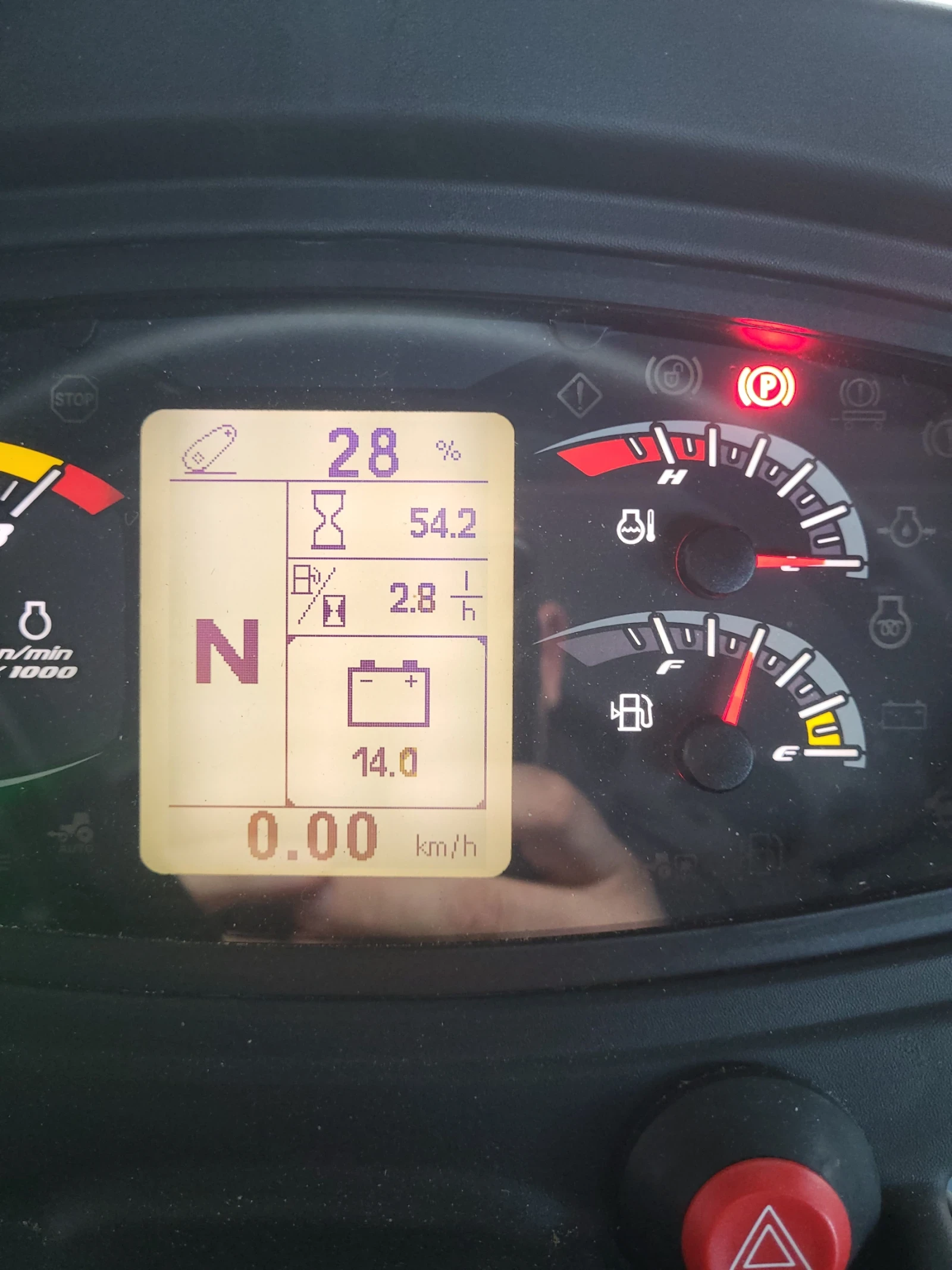 Трактор Steyr Kompakt 4115 на 50 моточаса - изображение 2