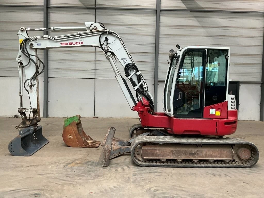 Багер Takeuchi TB280FR - изображение 4