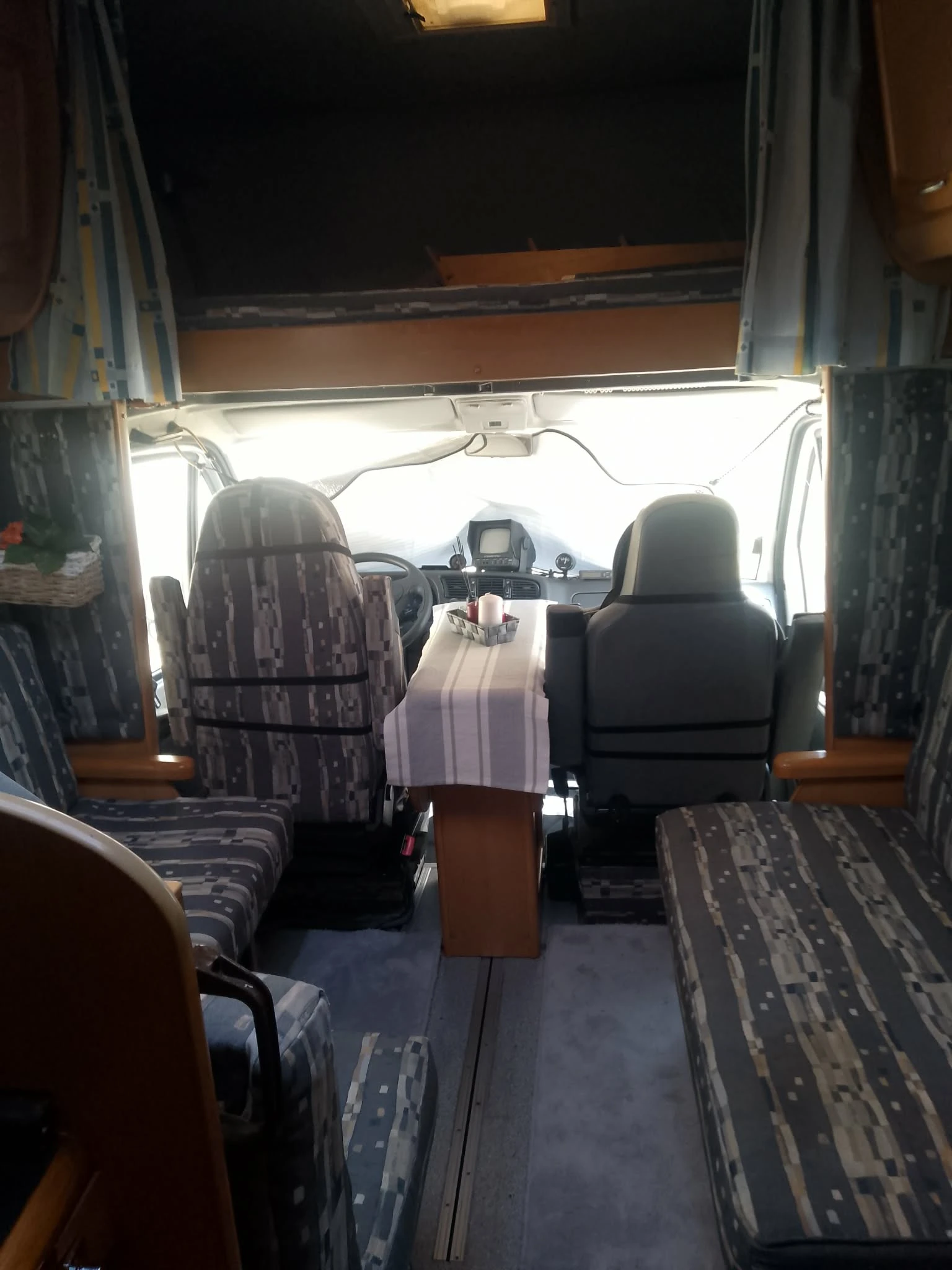 Кемпер Fiat Ducato Frankia A650 2002 class Holiday, снимка 11 - Каравани и кемпери - 55234376