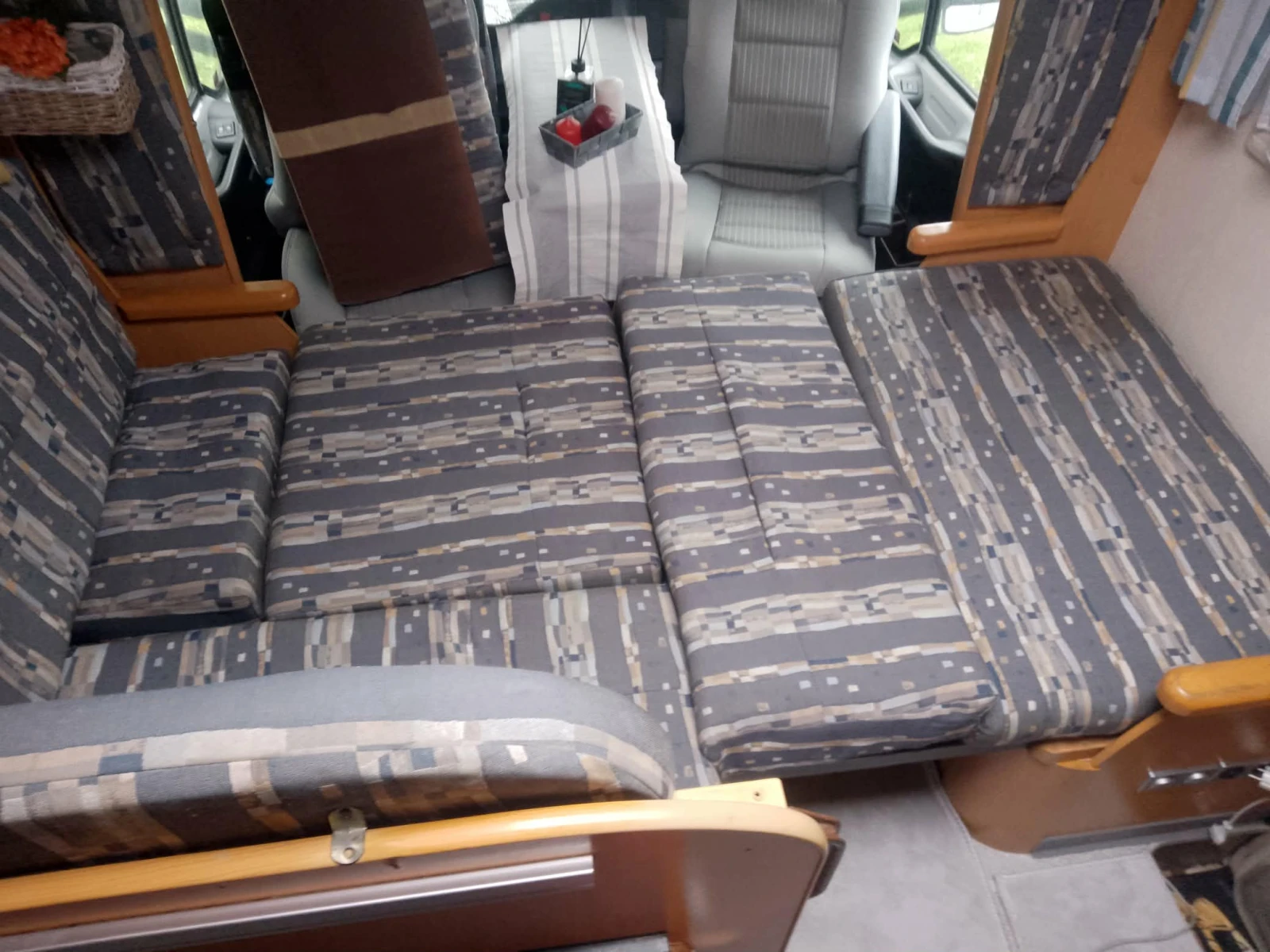 Кемпер Fiat Ducato Frankia A650 2002 class Holiday, снимка 15 - Каравани и кемпери - 55234376