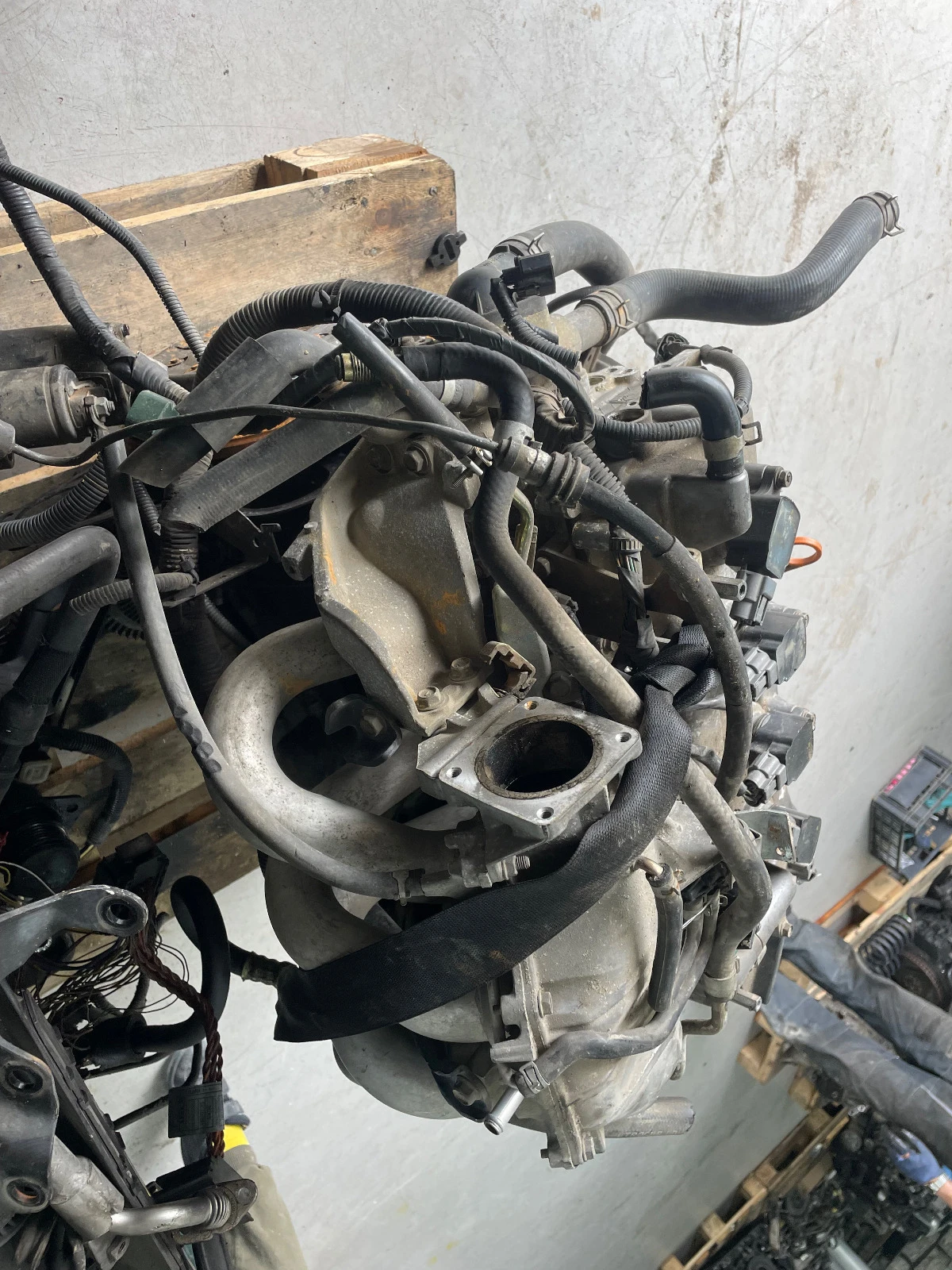     1.6i | Mobile.bg   3