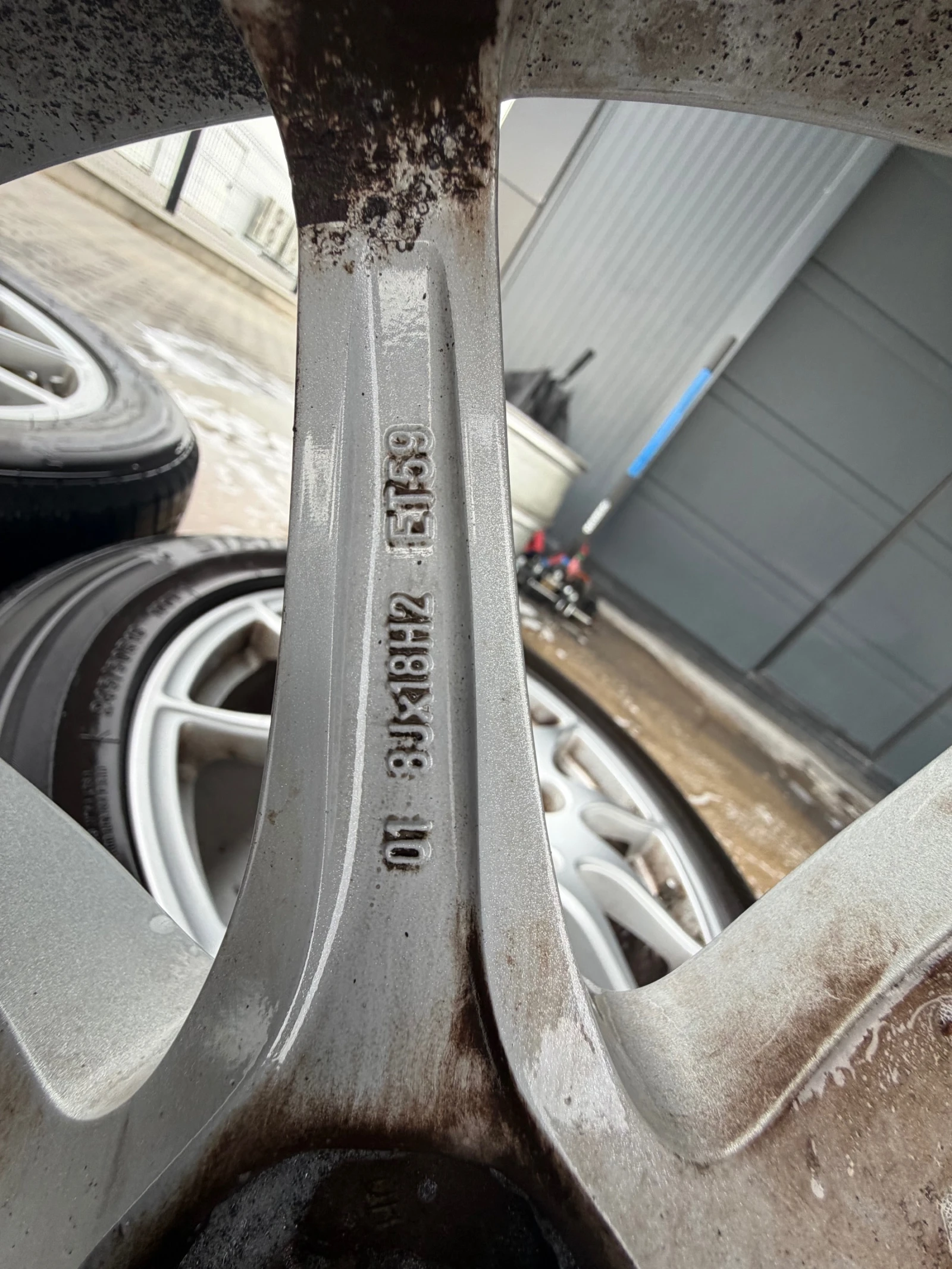    245/50R18  Porsche Panamera | Mobile.bg   6