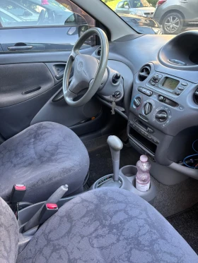 Toyota Yaris 1.3, снимка 7