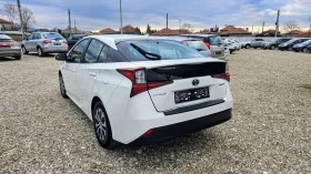 Toyota Prius 1.8 HIBRID, снимка 4