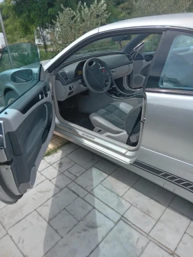 Mercedes-Benz CLK 2.0 , снимка 13