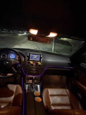 Mercedes-Benz C 320 3000, снимка 12