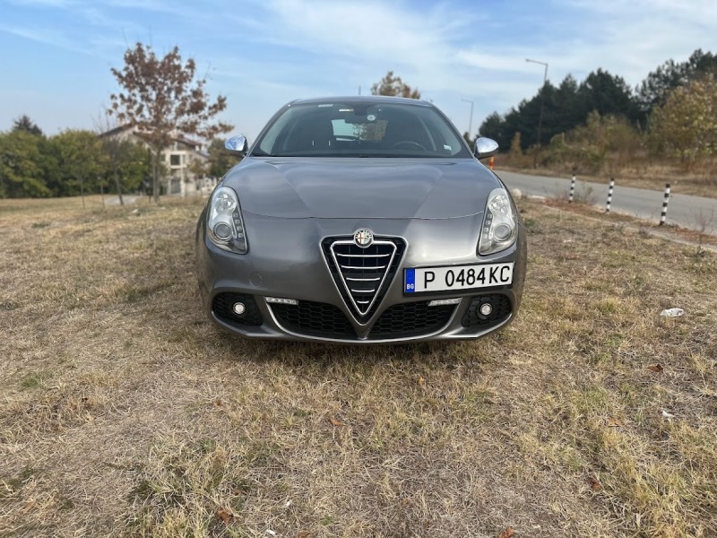Alfa Romeo Giulietta лек, снимка 2 - Автомобили и джипове - 44368541