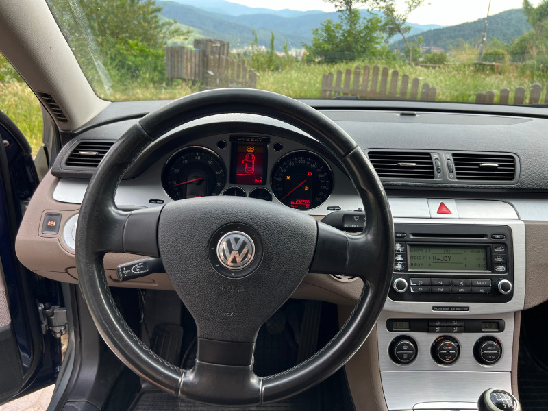 VW Passat 2.0, снимка 6 - Автомобили и джипове - 46161597