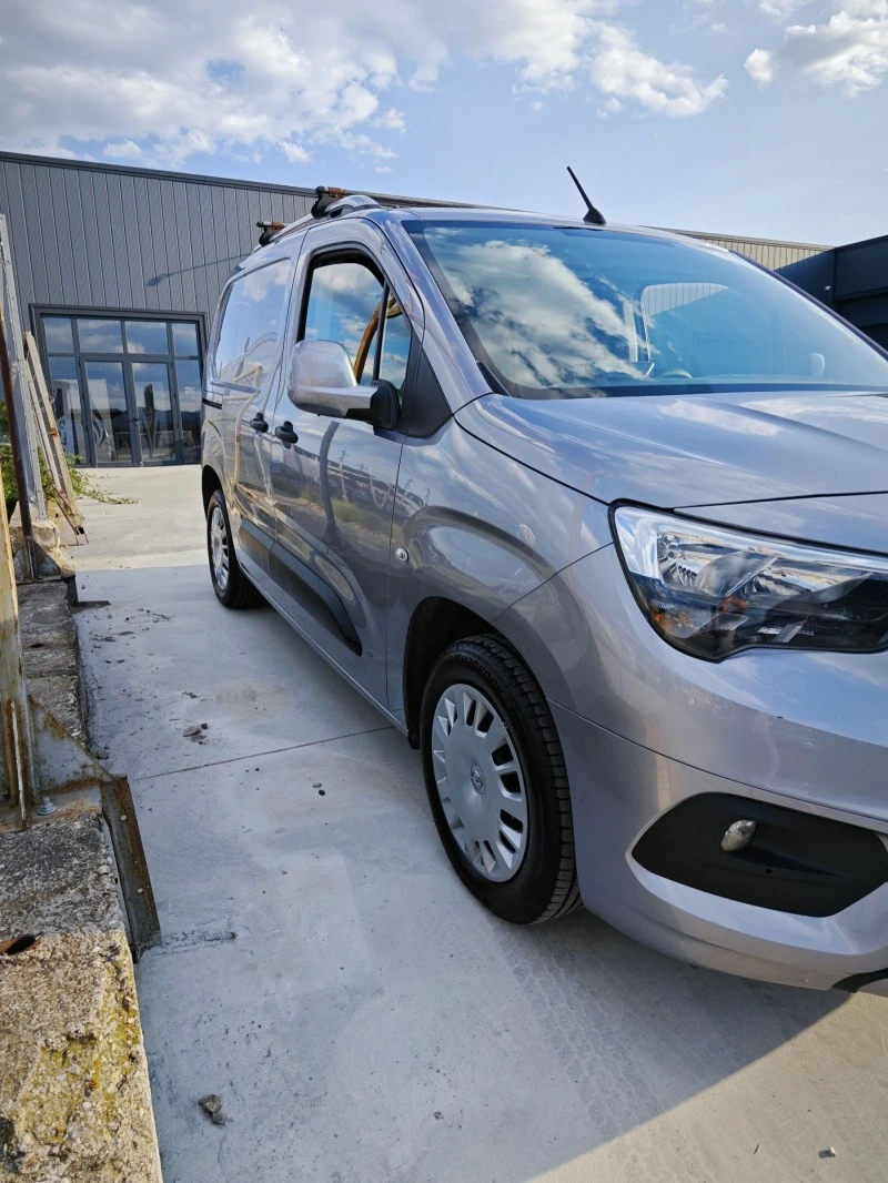 Opel Combo ПЕРФЕКТЕН 6 скорости, снимка 2 - Автомобили и джипове - 46935344