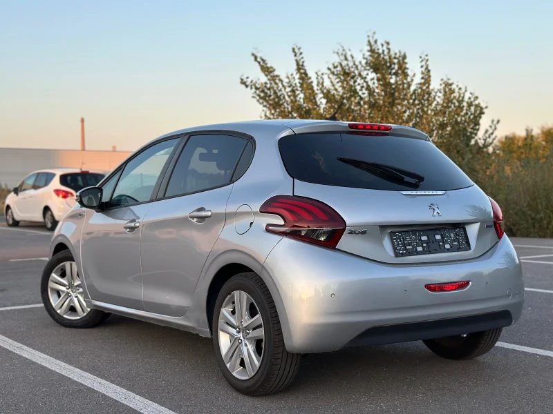 Peugeot 208 1.6 HDi Facelift EURO6 Камера Style Navi, снимка 3 - Автомобили и джипове - 47744063