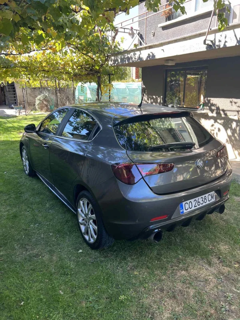 Alfa Romeo Giulietta 1.6mjet, снимка 4 - Автомобили и джипове - 47448906