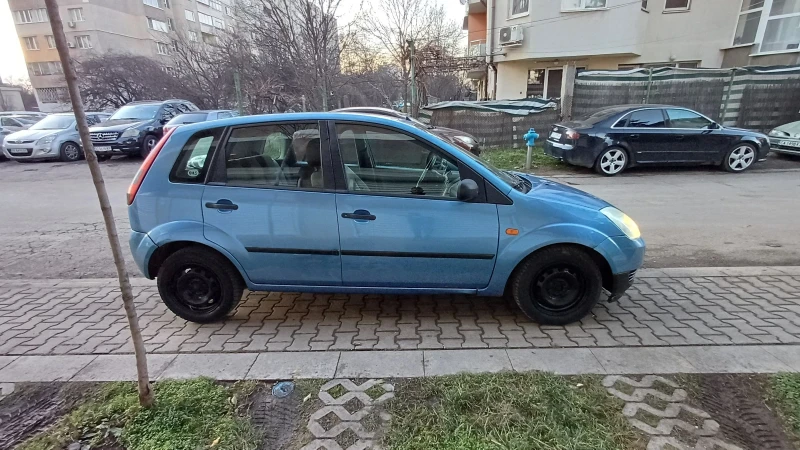 Ford Fiesta, снимка 3 - Автомобили и джипове - 48871864