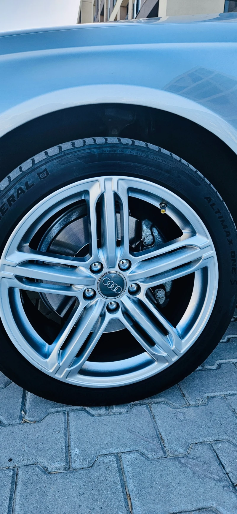 Audi A4 B8, снимка 7 - Автомобили и джипове - 51584146