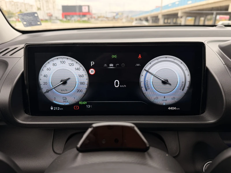 Hyundai Inster 49kwh Premium, снимка 11 - Автомобили и джипове - 52084193