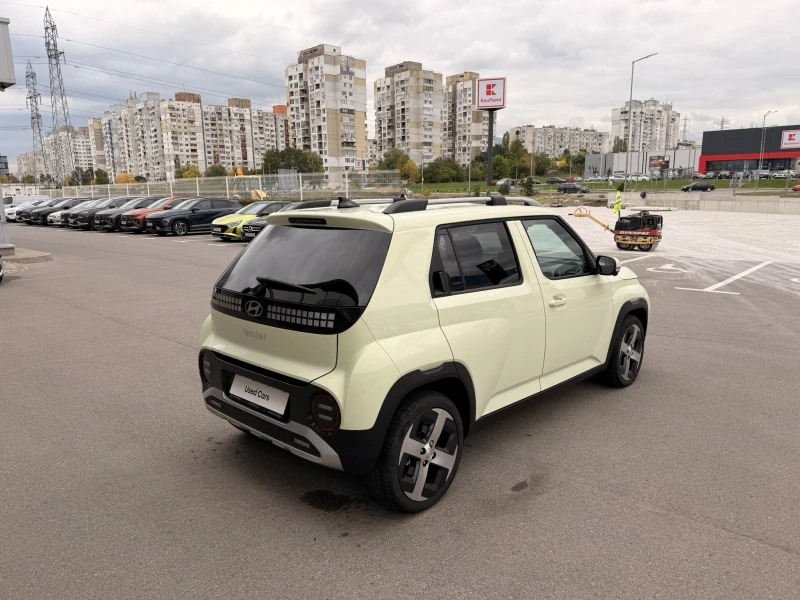 Hyundai Inster 49kwh Premium, снимка 3 - Автомобили и джипове - 52084193