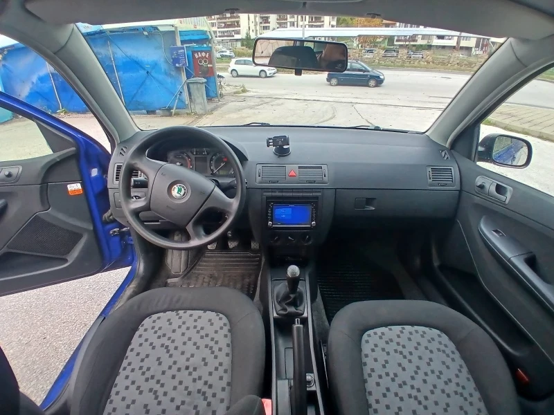 Skoda Fabia, снимка 7 - Автомобили и джипове - 52216461