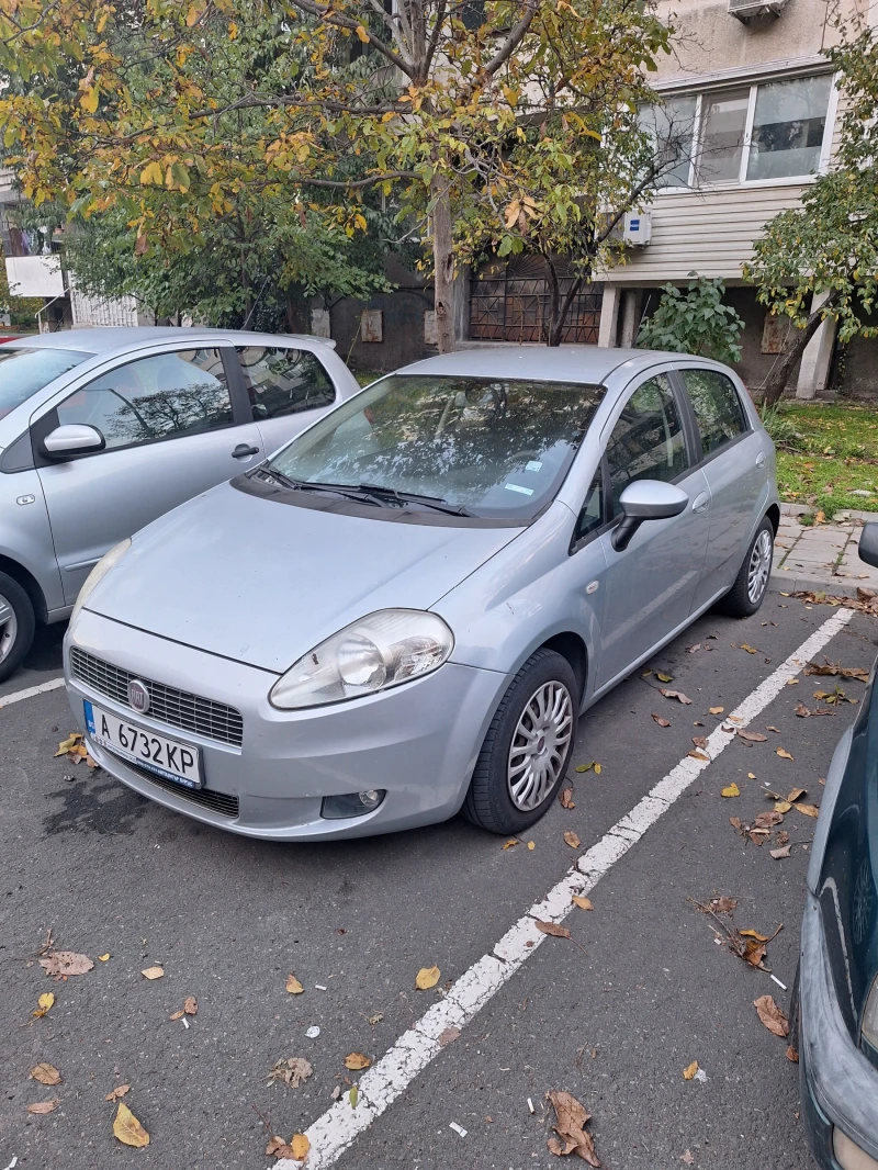 Fiat Punto Grande, снимка 2 - Автомобили и джипове - 52287911