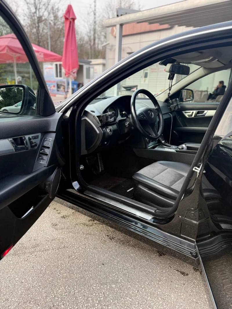 Mercedes-Benz C 220 Mercedes W204 C220 CDI AMG пакет, снимка 5 - Автомобили и джипове - 52715629