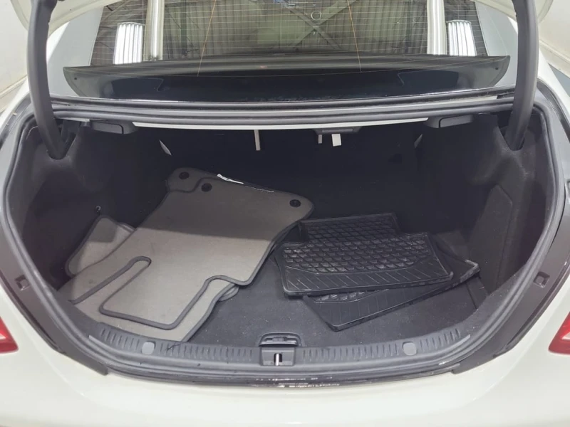 Mercedes-Benz E 350 * CARFAX * ЦЕНА ДО БГ, снимка 15 - Автомобили и джипове - 52938392
