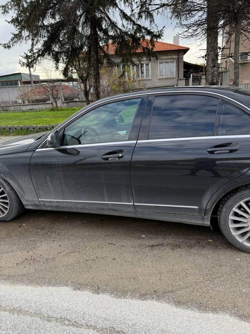 Mercedes-Benz C 320 3000, снимка 2 - Автомобили и джипове - 52996680
