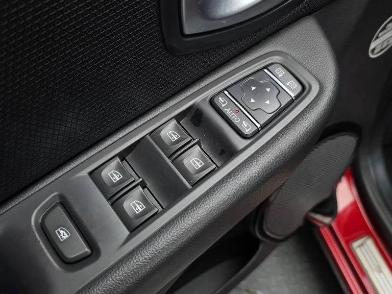 Renault Clio Intens| 90к.с., снимка 16 - Автомобили и джипове - 56428307