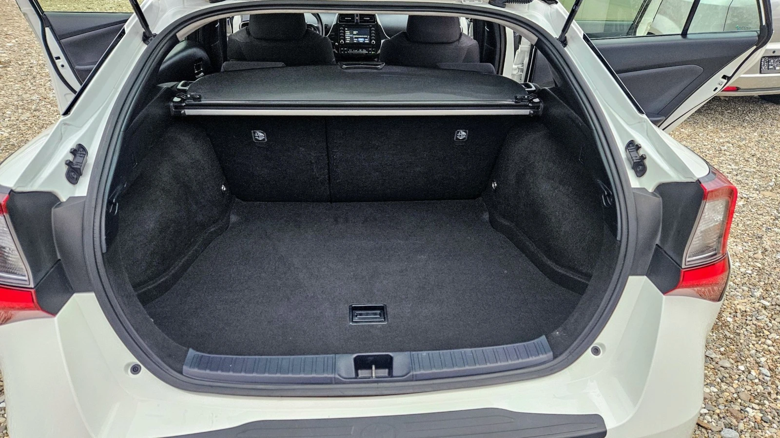 Toyota Prius 1.8 HIBRID | Mobile.bg   16