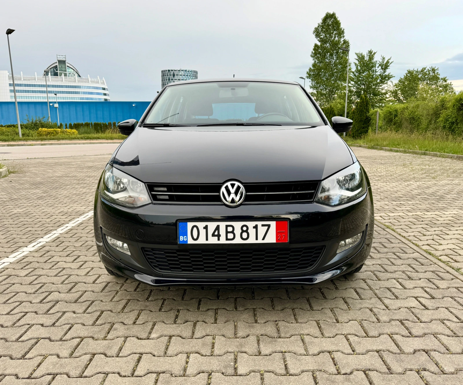 VW Polo 1.4i Перфектна ! - изображение 8