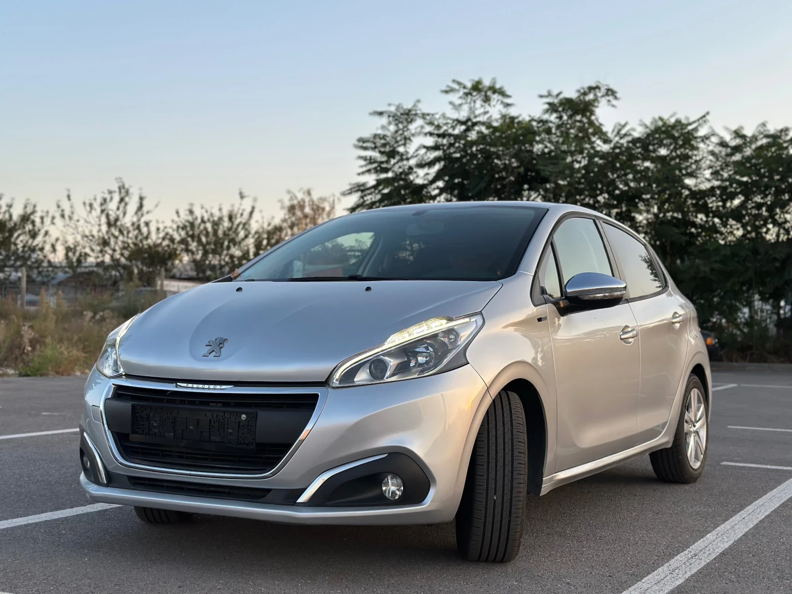 Peugeot 208 1.6 HDi Facelift EURO6 Камера Style Navi - изображение 2