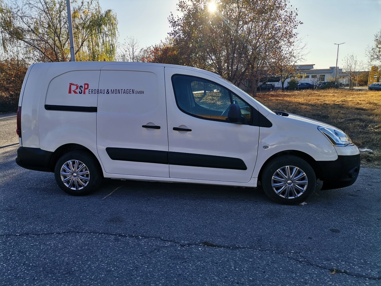 Citroen Berlingo 1.6hdi 90hp maxi - изображение 4