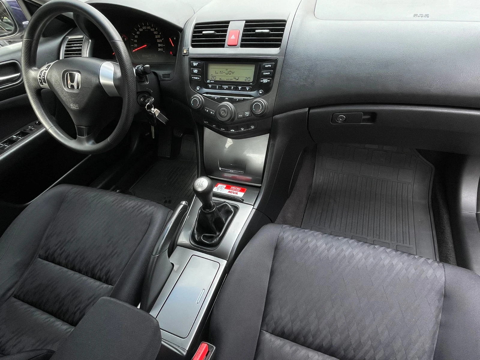 Honda Accord 2.0 i-VTEC LPG - изображение 8