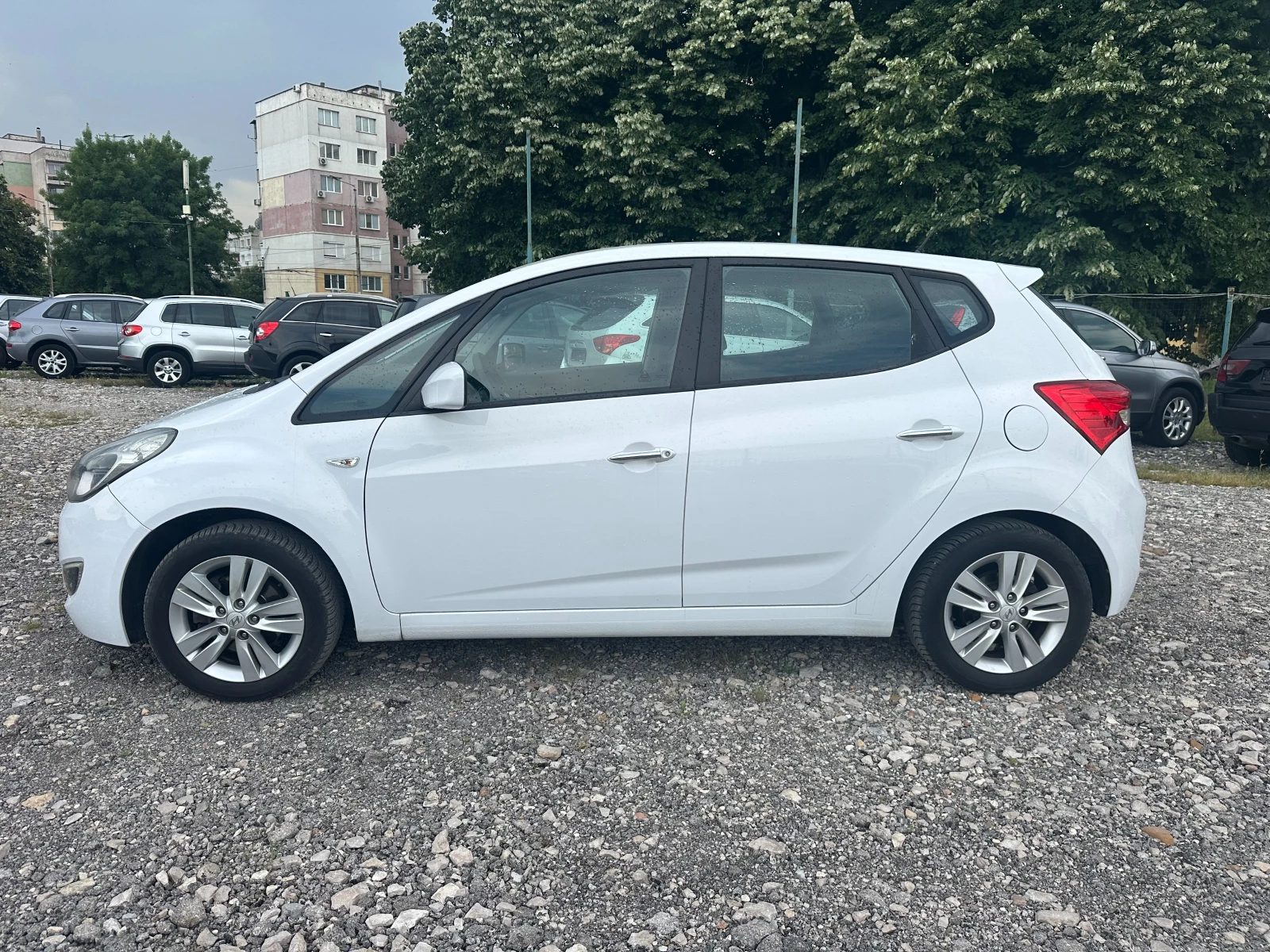 Hyundai Ix20 1.4I90kc LPG ITALIA - изображение 6