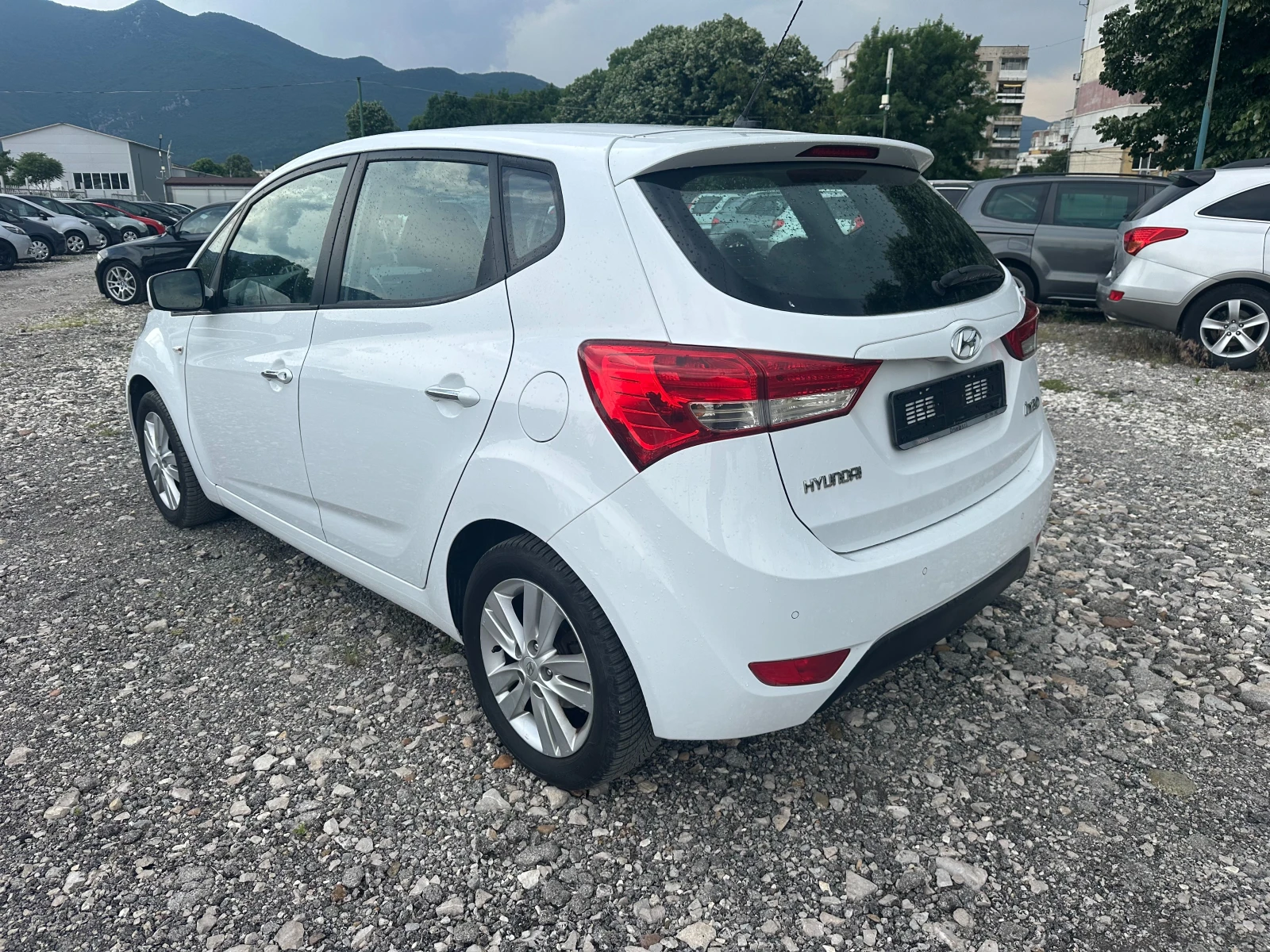 Hyundai Ix20 1.4I90kc LPG ITALIA - изображение 5