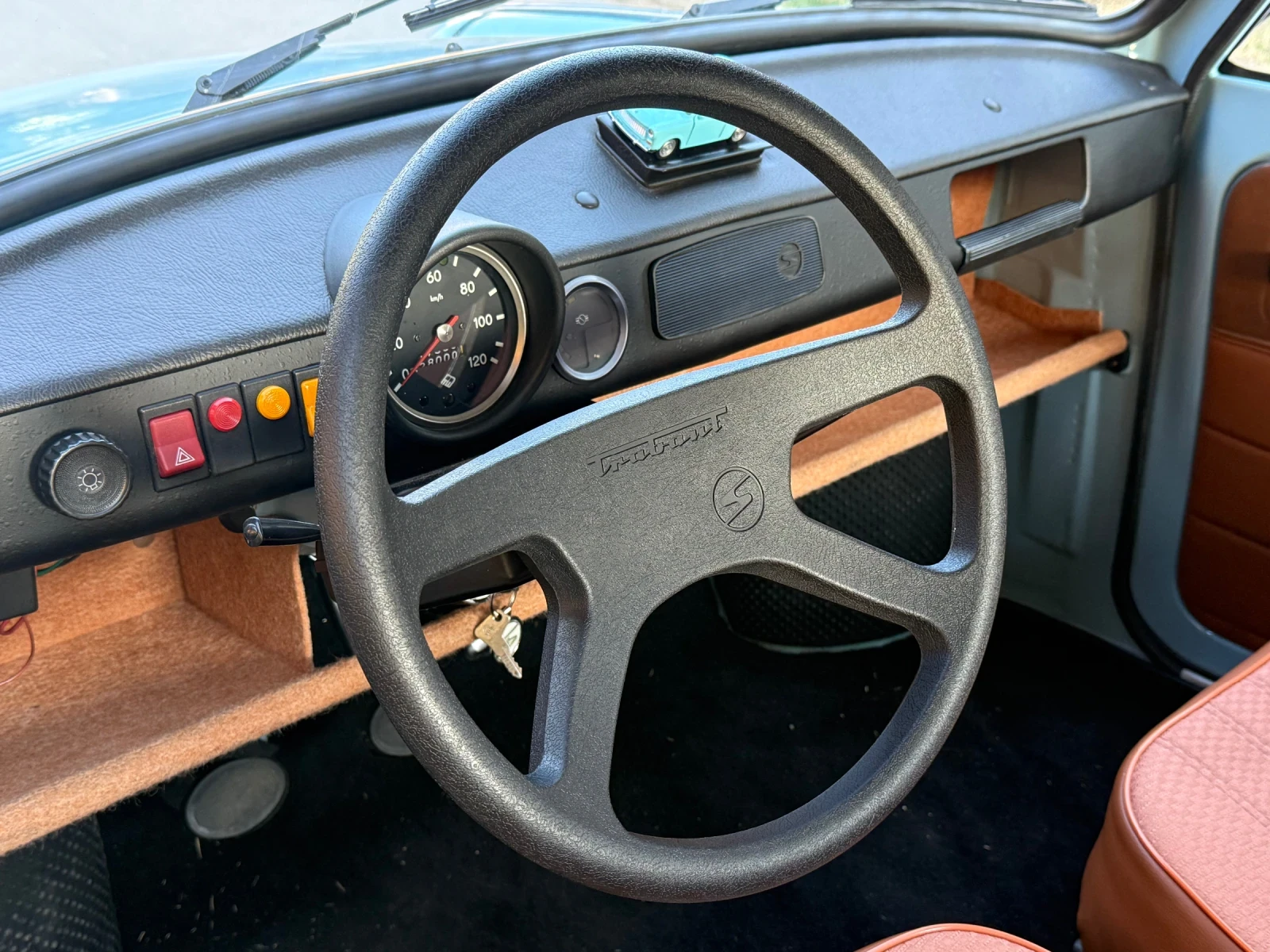 Trabant 601 S 18 000 км. - изображение 9