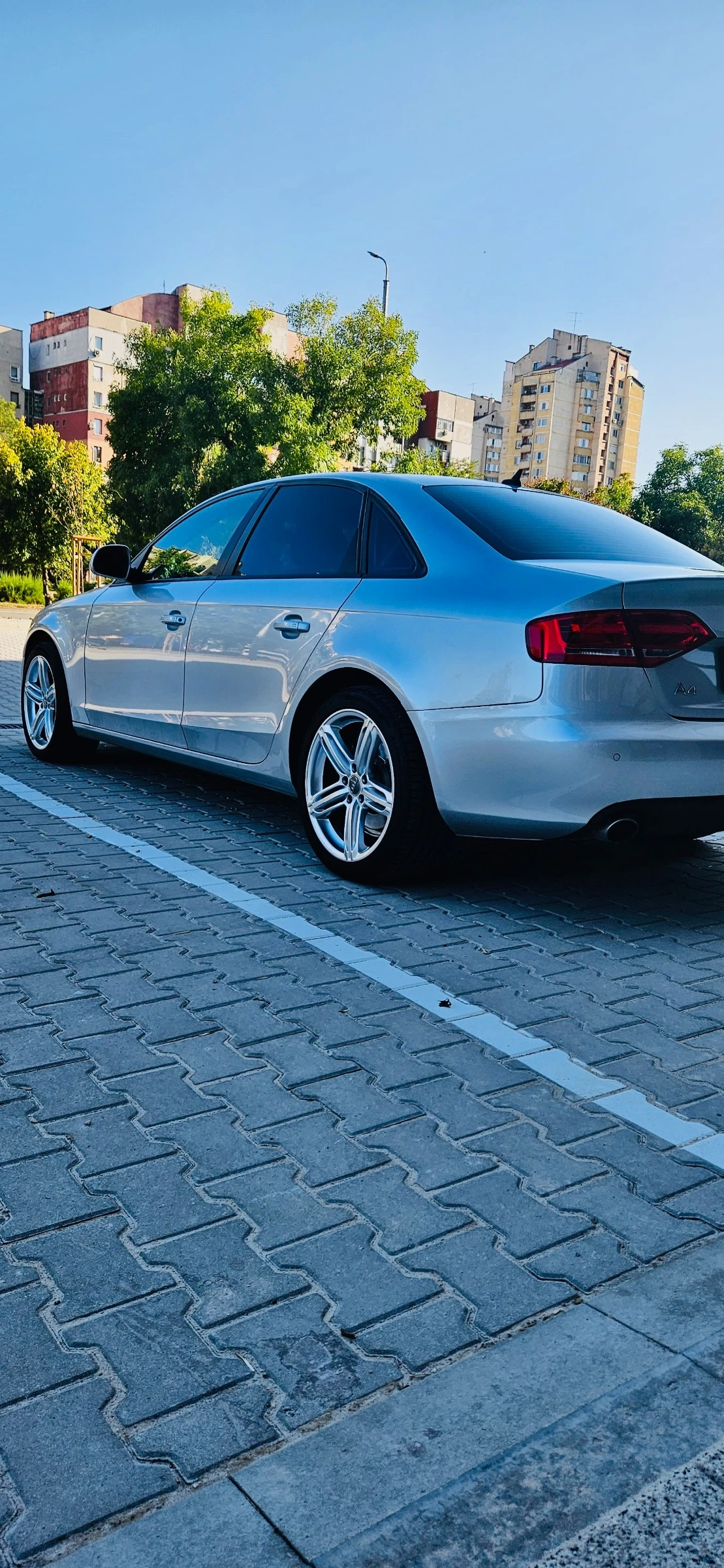 Audi A4 B8 - изображение 6