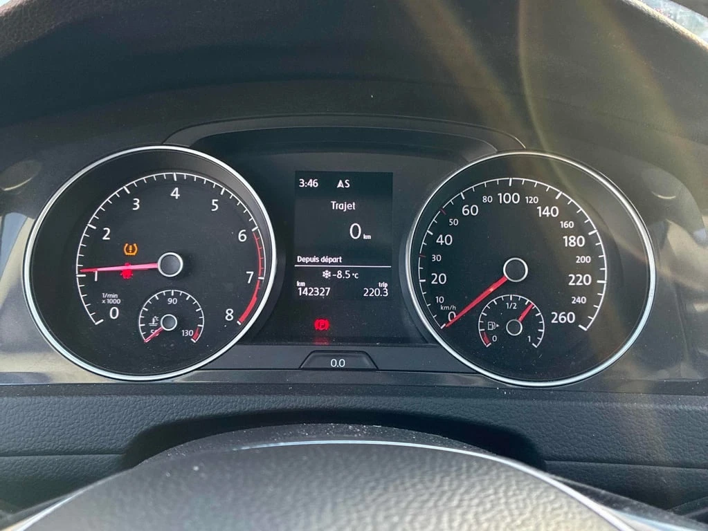 VW Golf * 5 door Manual * CARFAX * ЦЕНА ДО БГ - изображение 9