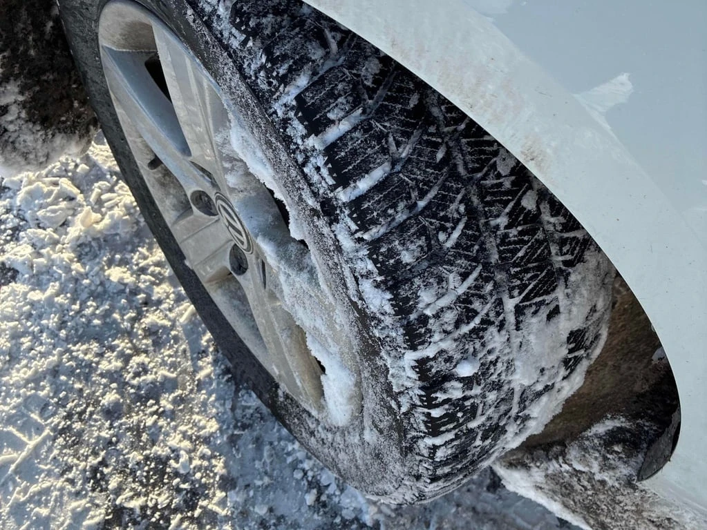 VW Golf * 5 door Manual * CARFAX * ЦЕНА ДО БГ - изображение 7